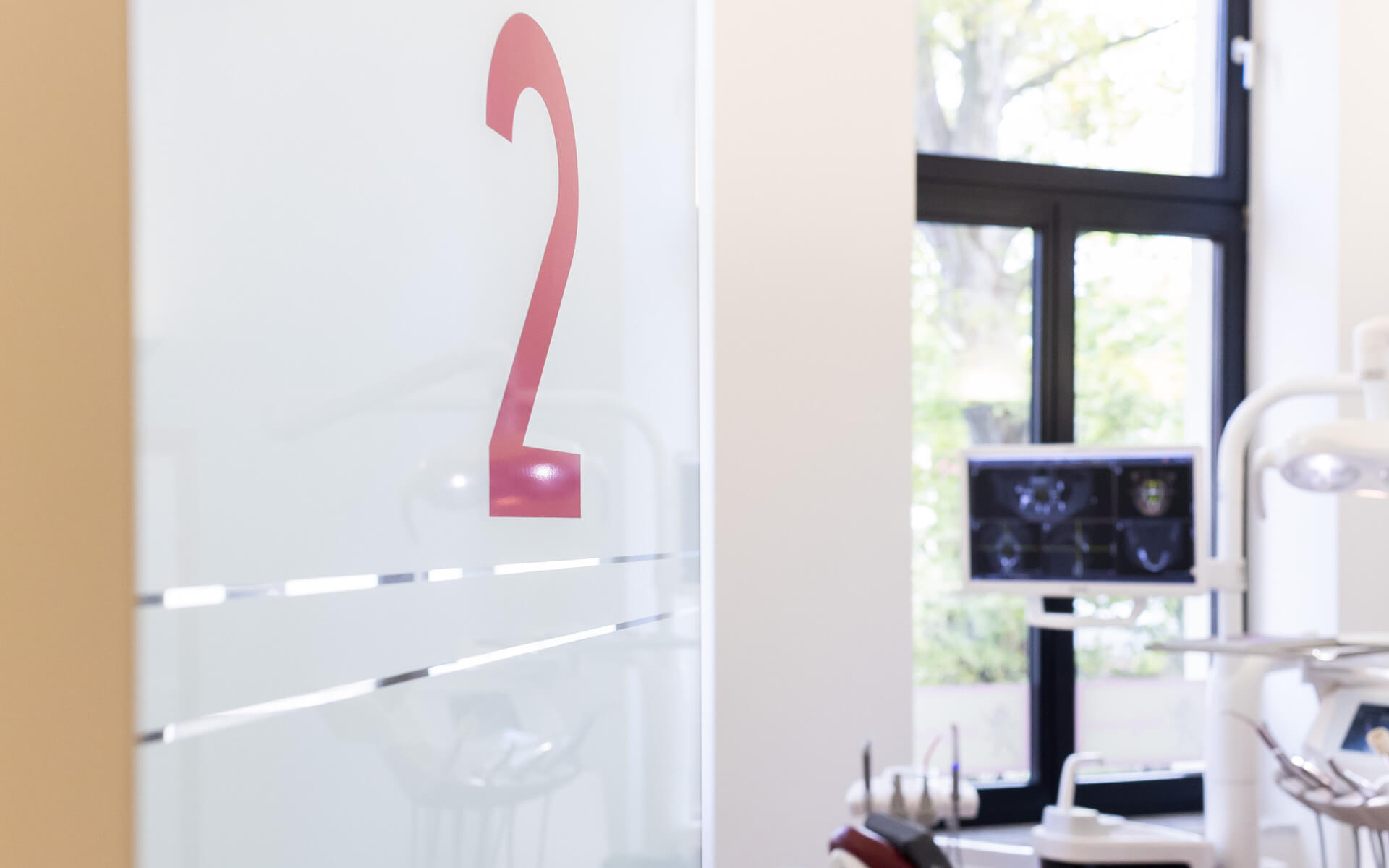 Das Team der Zahnarztpraxis in Düsseldorf